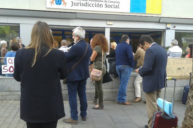 Canarias || Los juzgados de lo Social, cerrados casi 4 horas por la falta de vigilantes