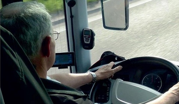 image Riesgos Psicosociales en conductores/as mayores de 55 años en el transporte, de viajeros por carretera. Criterios de mejora y hábitos saludables. ES 2017-0081.
