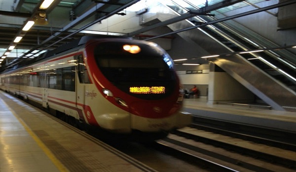 image UGT, SEMAF y CCOO reclaman el incremento del 0,80% desde julio.
