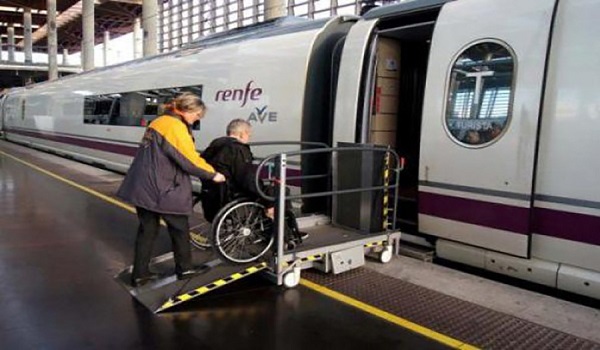 image Constituida la mesa de negociación del V convenio de servicios auxiliares y atención al cliente de servicios ferroviarios.