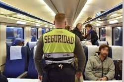 La seguridad privada colaborara con el ejercito para regular la afluencia de ciudadanos y ciudadanas en las instalaciones de Renfe