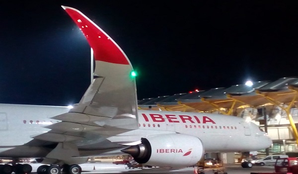 image UGT firma el XXI Convenio Colectivo de Iberia para su Personal de Tierra.