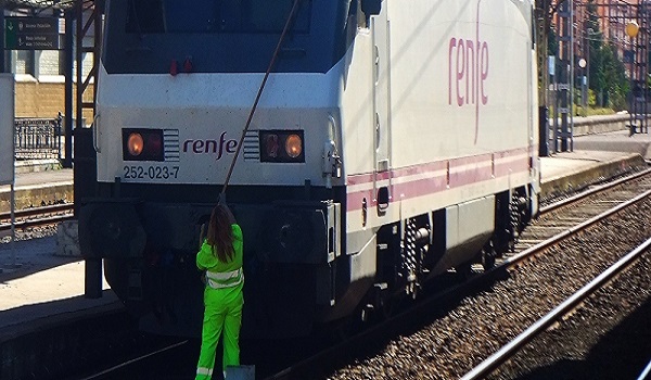 Apertura de las ofertas económicas para el concurso de limpieza en el Grupo RENFE.