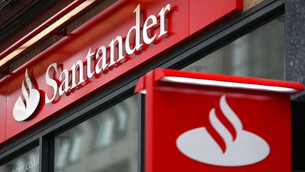Video | Grupo Banco Santander | FeSMC UGT convoca concentración contra la prolongación de horarios