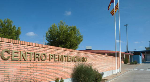 image UGT sale a la calle en defensa de aumentar el grado de autoproteccion de los vigilantes y en defensa de los puestos de trabajo en las prisiones