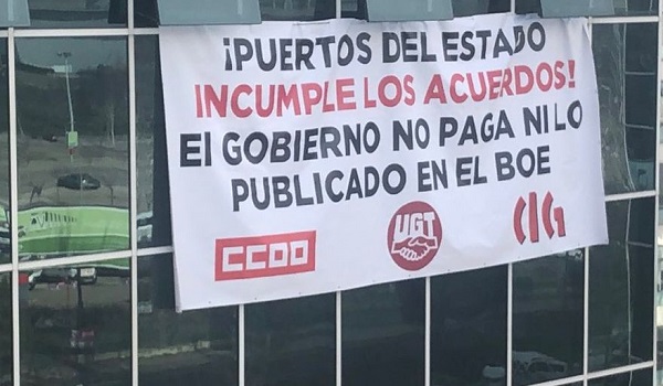 image Los sindicatos se encierran en la sede de Puertos de Estado.