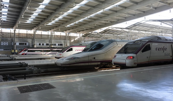 image Con acuerdo en la jornada anual de 1.642 horas, pero sin acuerdo en su distribución. Grupo Renfe.