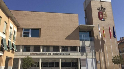 image Las plantillas de limpieza de los colegios públicos y dependencias Municipales de Arroyomolinos van a la huelga